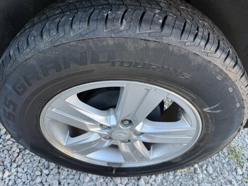 Used 2018 Chevrolet Trax LT w/ LT Convenience Package image 14