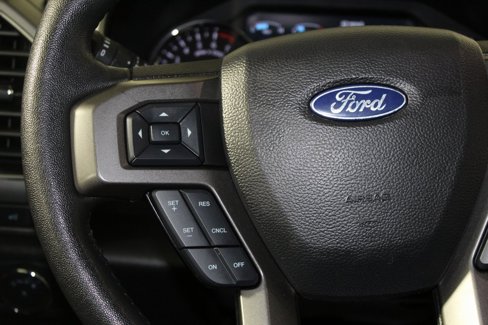 Certified 2020 Ford Expedition XLT w/ Equipment Group 202A image 17
