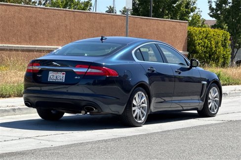 Used 2013 Jaguar XF 3.0 image 4