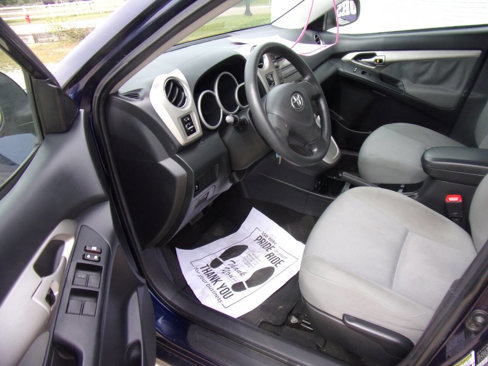 Used 2010 Toyota Matrix S image 3