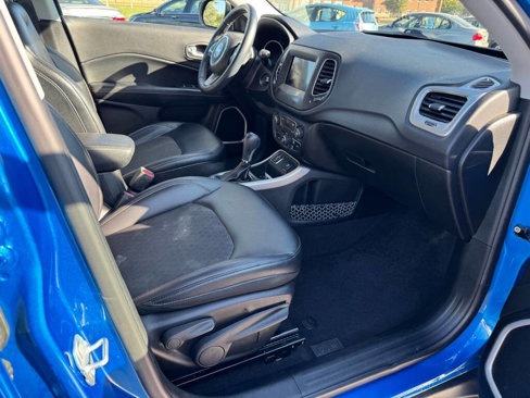 Used 2018 Jeep Compass Latitude w/ Popular Equipment Group image 10