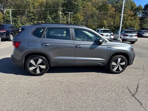 Certified 2024 Volkswagen Taos S image 10