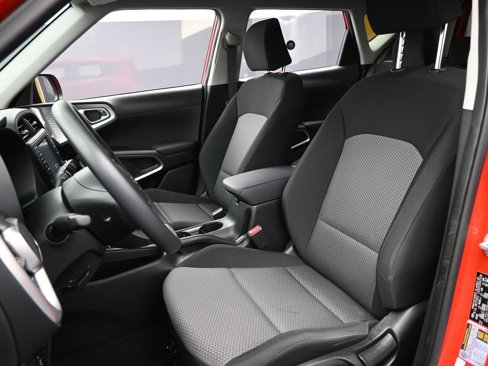 Used 2020 Kia Soul LX image 20