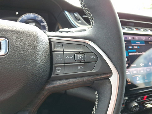 Used 2024 Jeep Grand Cherokee Limited w/ MOPAR Finishing Package image 25