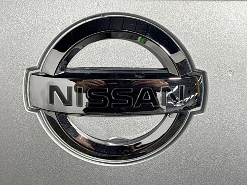 Used 2011 Nissan 370Z Touring w/ Sport Pkg image 23