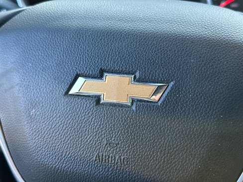 Used 2020 Chevrolet Traverse LT image 27