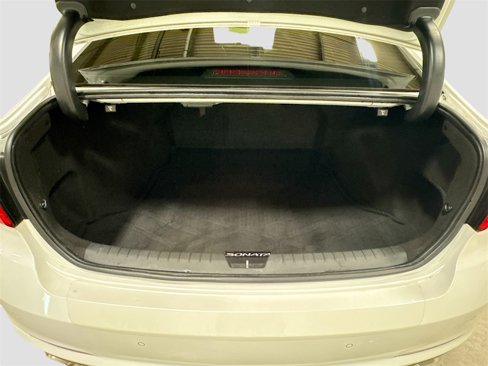 Used 2017 Hyundai Sonata Limited 2.0T w/ Cargo Package image 26