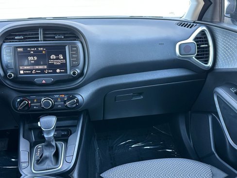 Used 2024 Kia Soul LX w/ LX Technology Package image 33