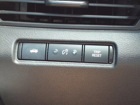 Used 2022 Nissan Altima 2.5 SV image 26