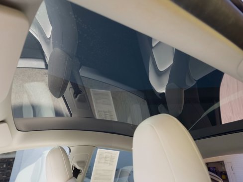 Used 2022 Tesla Model Y Performance image 20