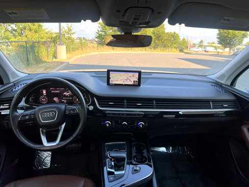 Used 2018 Audi Q7 3.0T Premium Plus w/ Premium Plus Package image 33