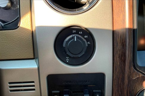 Used 2014 Ford F150 Lariat w/ Equipment Group 502A Luxury image 26