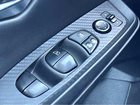 Used 2020 Nissan Sentra SV image 15