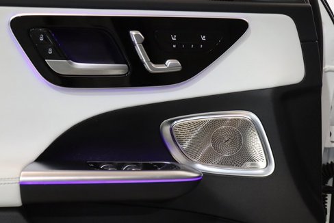 Used 2023 Mercedes-Benz C 300 4MATIC Sedan image 3