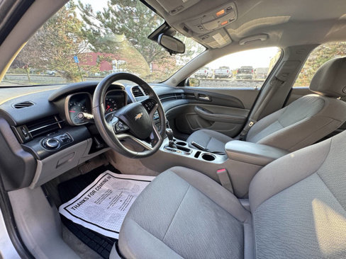 Used 2015 Chevrolet Malibu LS image 9