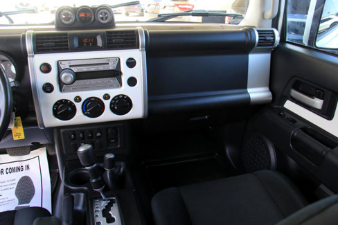 Used 2010 Toyota FJ Cruiser 4WD image 10