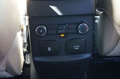 Used 2016 Ford Explorer Limited image 39