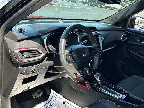 Certified 2021 Chevrolet TrailBlazer RS w/ Convenience Package image 11