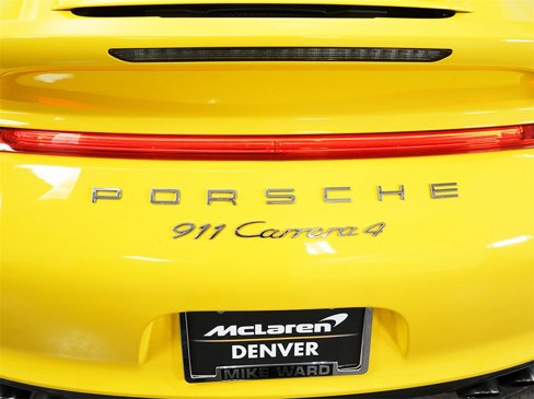 Used 2014 Porsche 911 Carrera 4 w/ Sportdesign Package image 23
