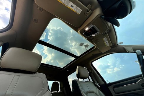 Used 2019 RAM 1500 Limited image 23
