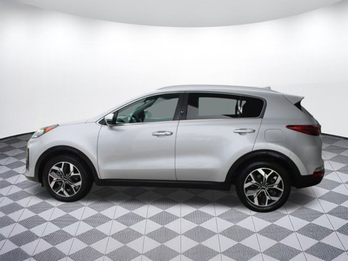 Used 2020 Kia Sportage EX image 2