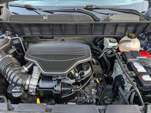 Used 2019 GMC Acadia SLT image 24