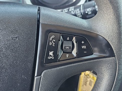 Used 2016 Chevrolet Equinox LS image 31