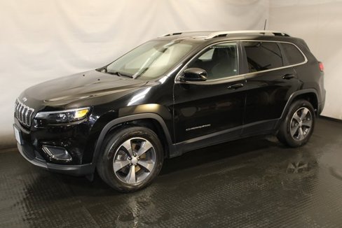Used 2019 Jeep Cherokee Limited image 2