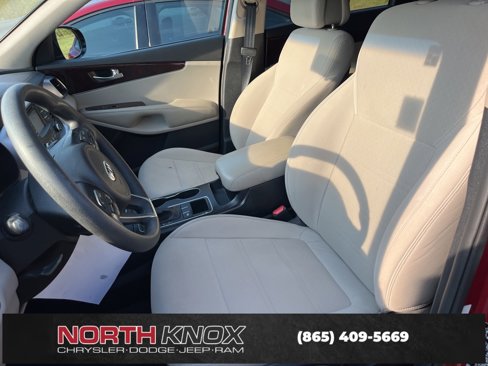Used 2016 Kia Sorento LX image 8