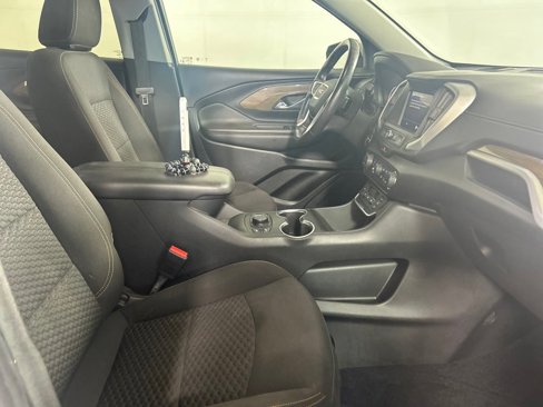 Used 2021 GMC Terrain SLE w/ Driver Convenience Package image 26