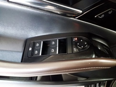 Used 2021 MAZDA CX-30 AWD 2.5 S w/ Premium Package image 13