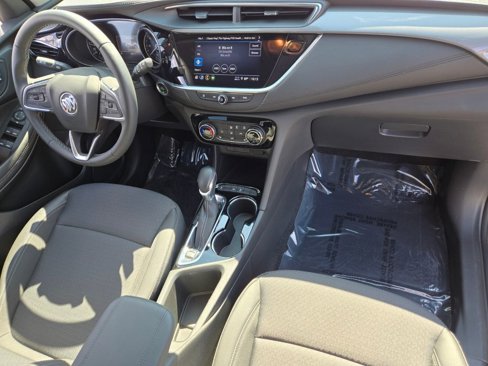 Used 2023 Buick Encore GX Preferred w/ Cold Weather Comfort Package image 17