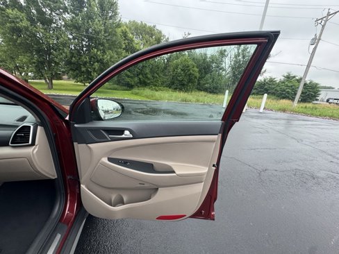 Used 2019 Hyundai Tucson Ultimate w/ Cargo Package image 22