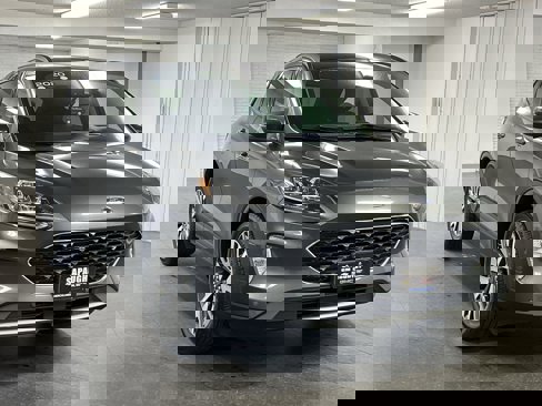 Used 2020 Ford Escape Titanium image 82