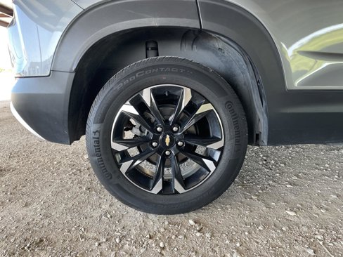 Used 2022 Chevrolet TrailBlazer LT w/ Convenience Package image 43