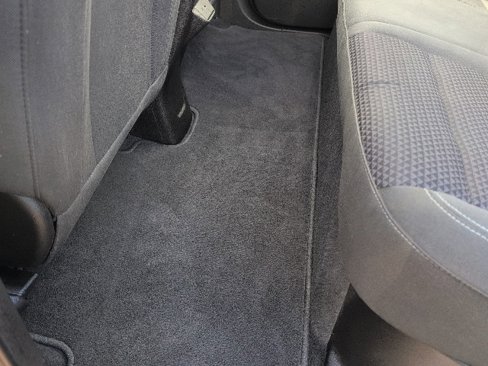 Used 2023 Chevrolet Bolt EUV LT w/ Comfort Package image 36