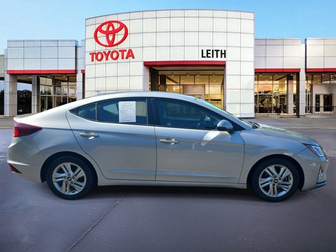 Used 2020 Hyundai Elantra SEL w/ Cargo Package (C1) image 4
