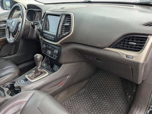 Used 2015 Jeep Cherokee Trailhawk w/ Comfort/Convenience Group image 22