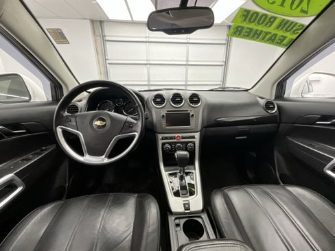 Used 2015 Chevrolet Captiva Sport LT w/ Convenience Package image 3