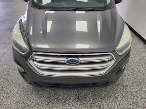 Used 2017 Ford Escape SE image 24
