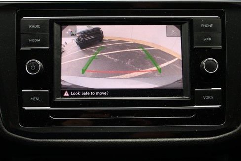 Used 2024 Volkswagen Tiguan S image 17