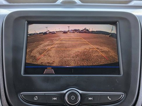 Used 2020 Chevrolet Equinox LT w/ Driver Convenience Package image 12