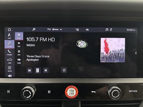 Used 2022 Porsche Macan image 34