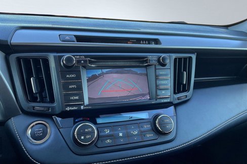 Used 2017 Toyota RAV4 XLE image 21