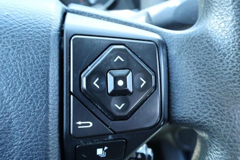 Used 2020 Toyota Tacoma SR image 13