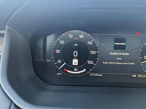 Certified 2024 Land Rover Discovery Dynamic SE image 25