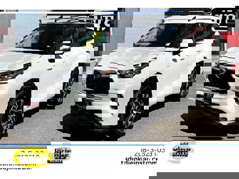 Used 2020 Toyota Highlander XLE image 1