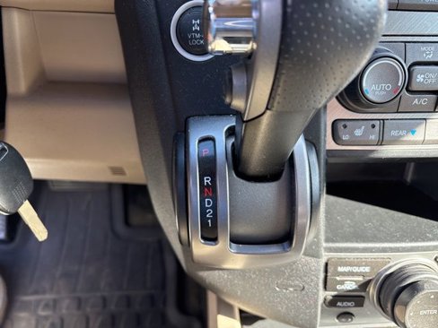 Used 2014 Honda Pilot Touring image 15