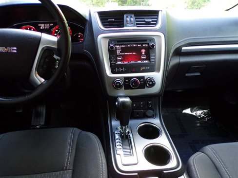 Used 2016 GMC Acadia SLE image 31