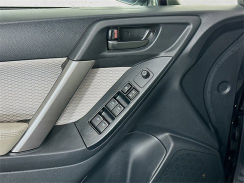Used 2017 Subaru Forester 2.5i Premium w/ Popular Package #2A image 17